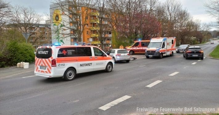 Verkehrsunfall, Krad gegen Pkw am Rhönblick | Feuerwehr Bad Salzungen